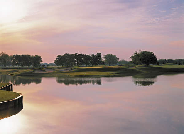 Houstonian Golf & Country Club