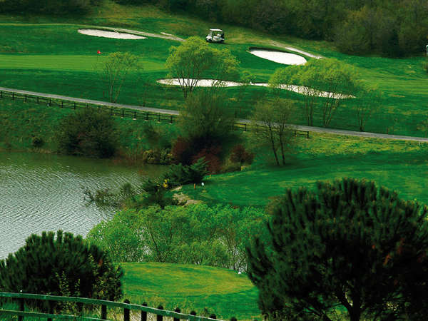 Klassis Golf & Country Club