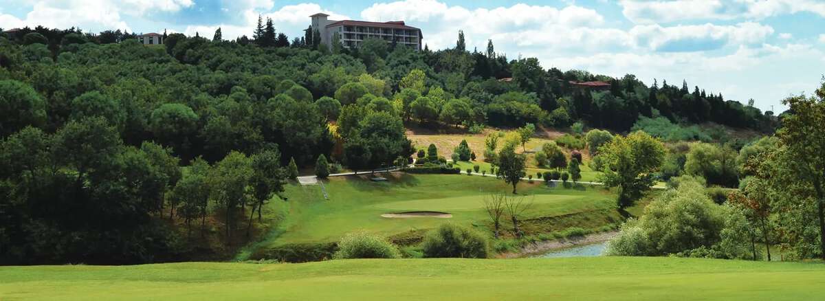 Klassis Golf & Country Club
