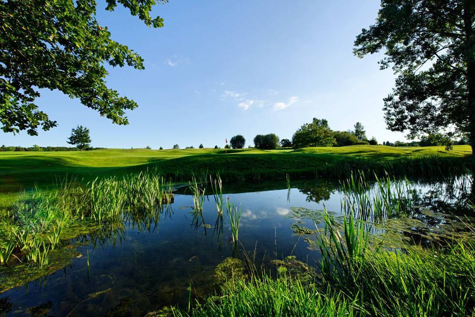 LaLargue Golf Resort, Mooslargue, Frankreich - Albrecht Golf Führer
