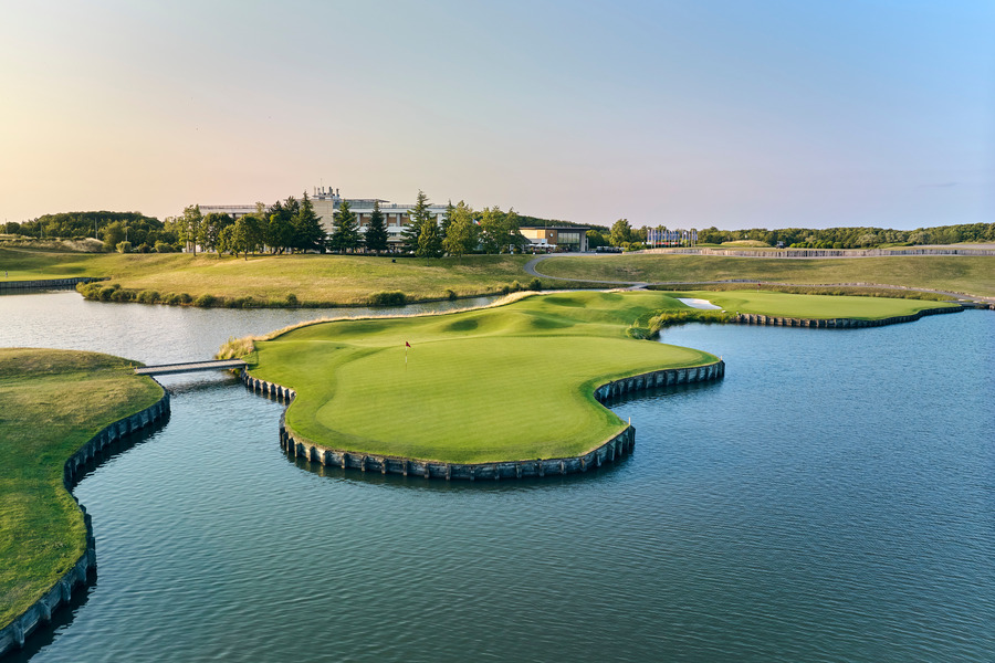 Le Golf National - 2 courses 18 holes, Albatros and Eagles, Ryder Cup golf  course