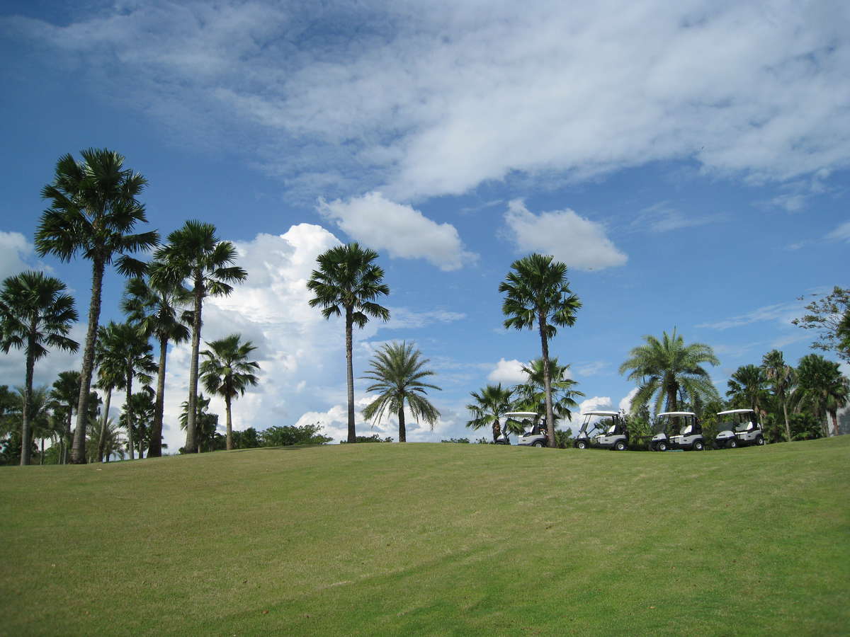 Lotus Valley Golf Resort