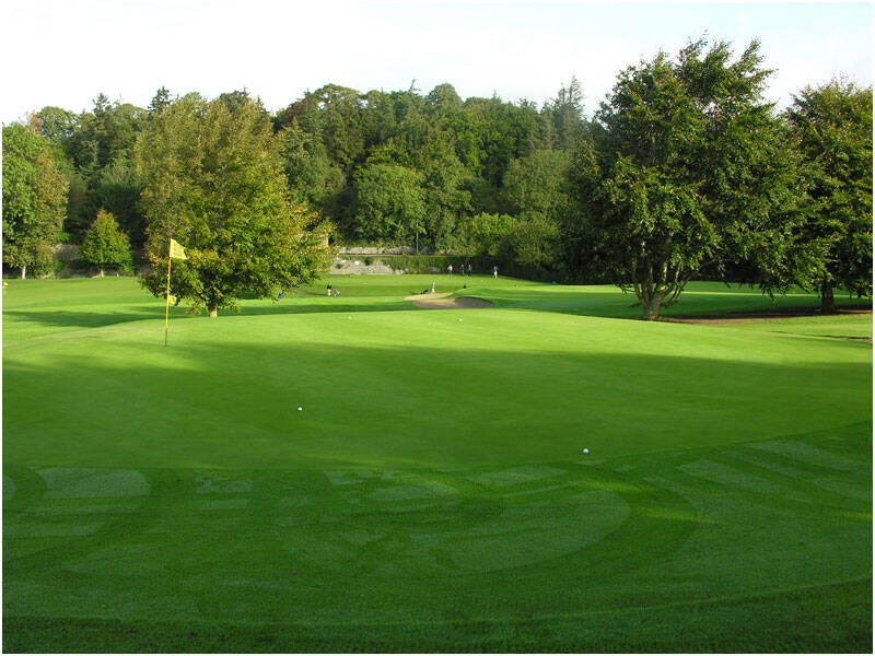 Lucan Golf Club, Lucan, Irland Albrecht Golf Führer