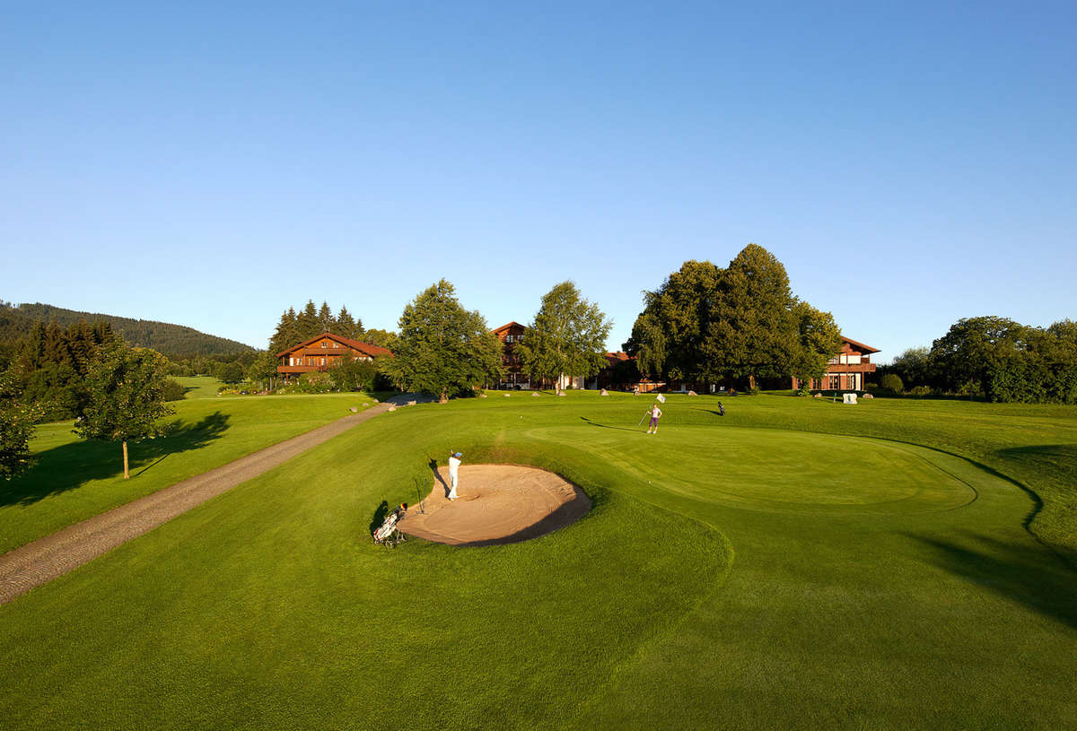 DER MARGARETHENHOF Golf & Hotel at Lake Tegernsee