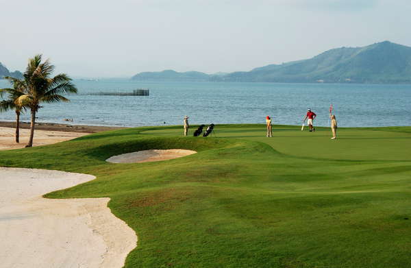 Mission Hills Phuket Golf Resort & Spa