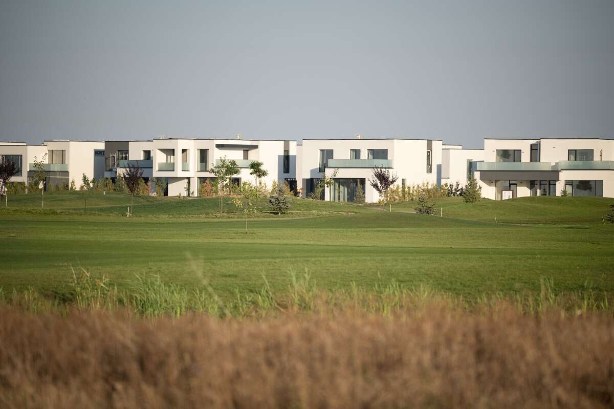 National Golf & Country Club