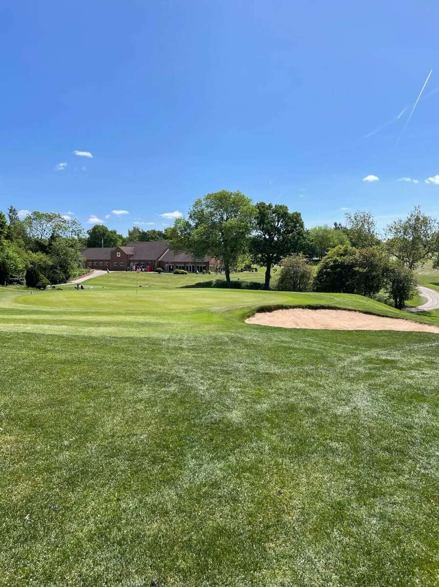 Oakridge Golf Club