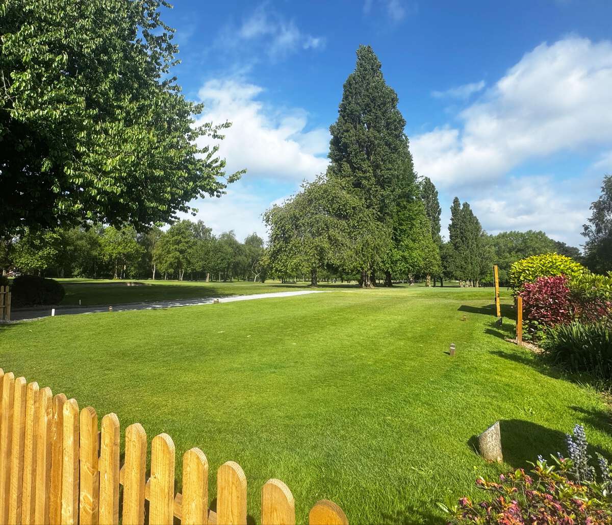 Oxley Park Golf Club