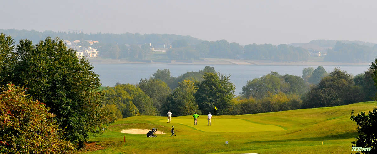Hole 4