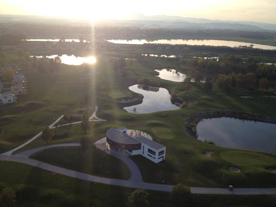 Clubhouse and the Championship course