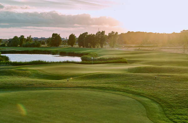 Royal Golf Club