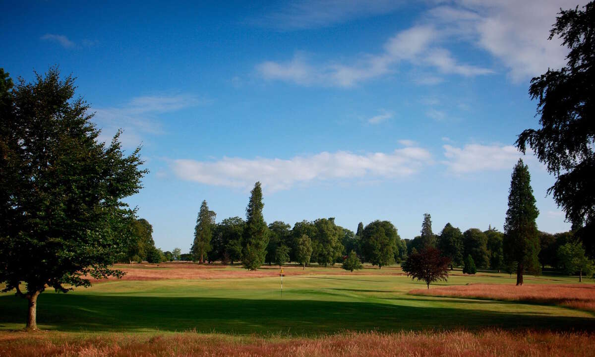 Rushmore Golf Club