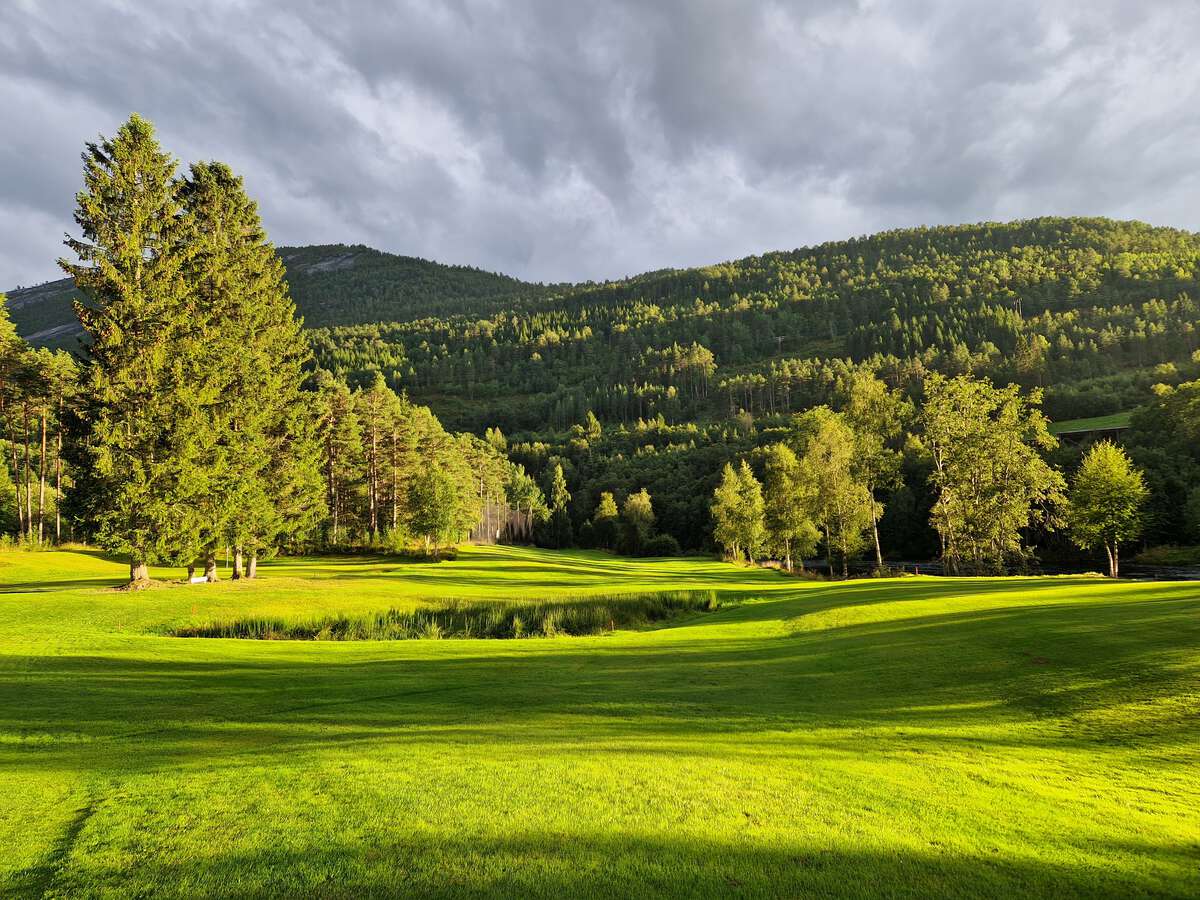 Sandane Golfklubb