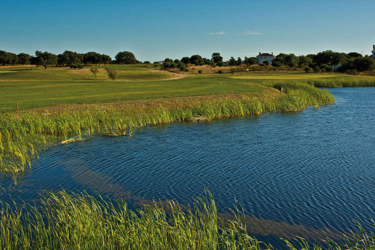 Santo Estêvao Golfe