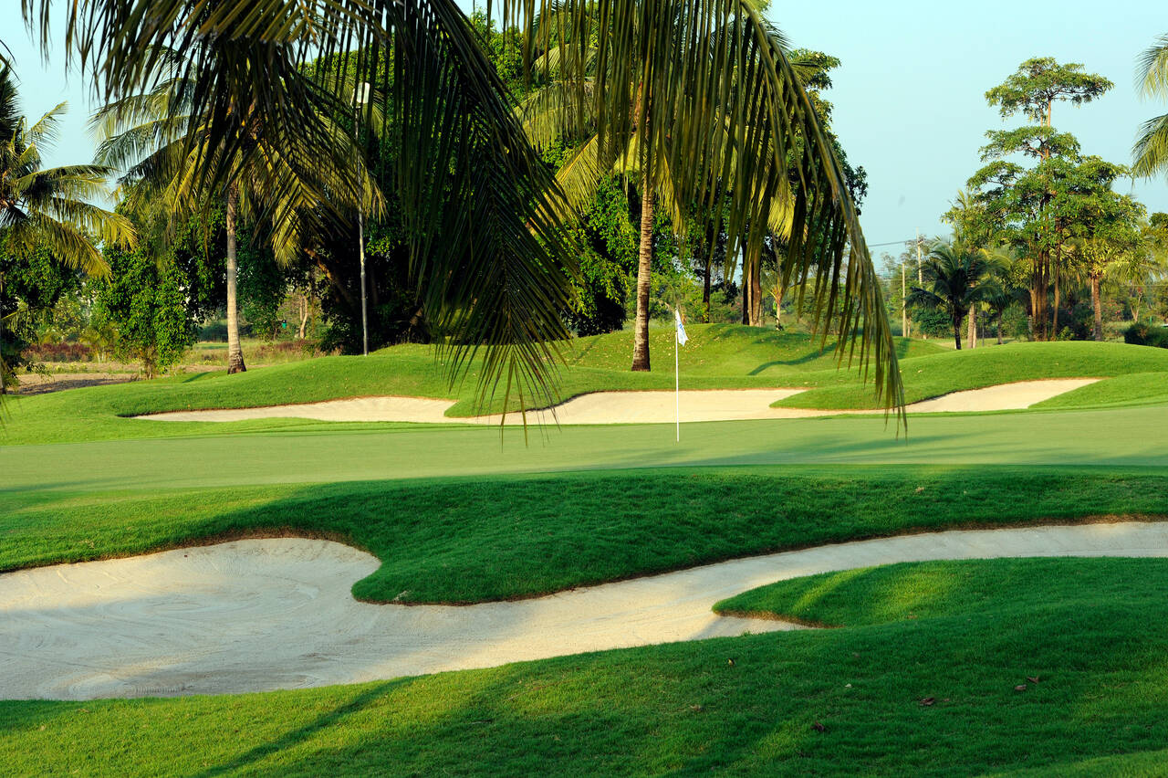 Thai Country Club, Chachoengsao, Thailand Albrecht Golf Guide