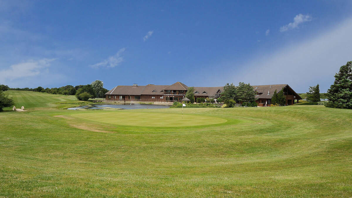 Witney Lakes Resort