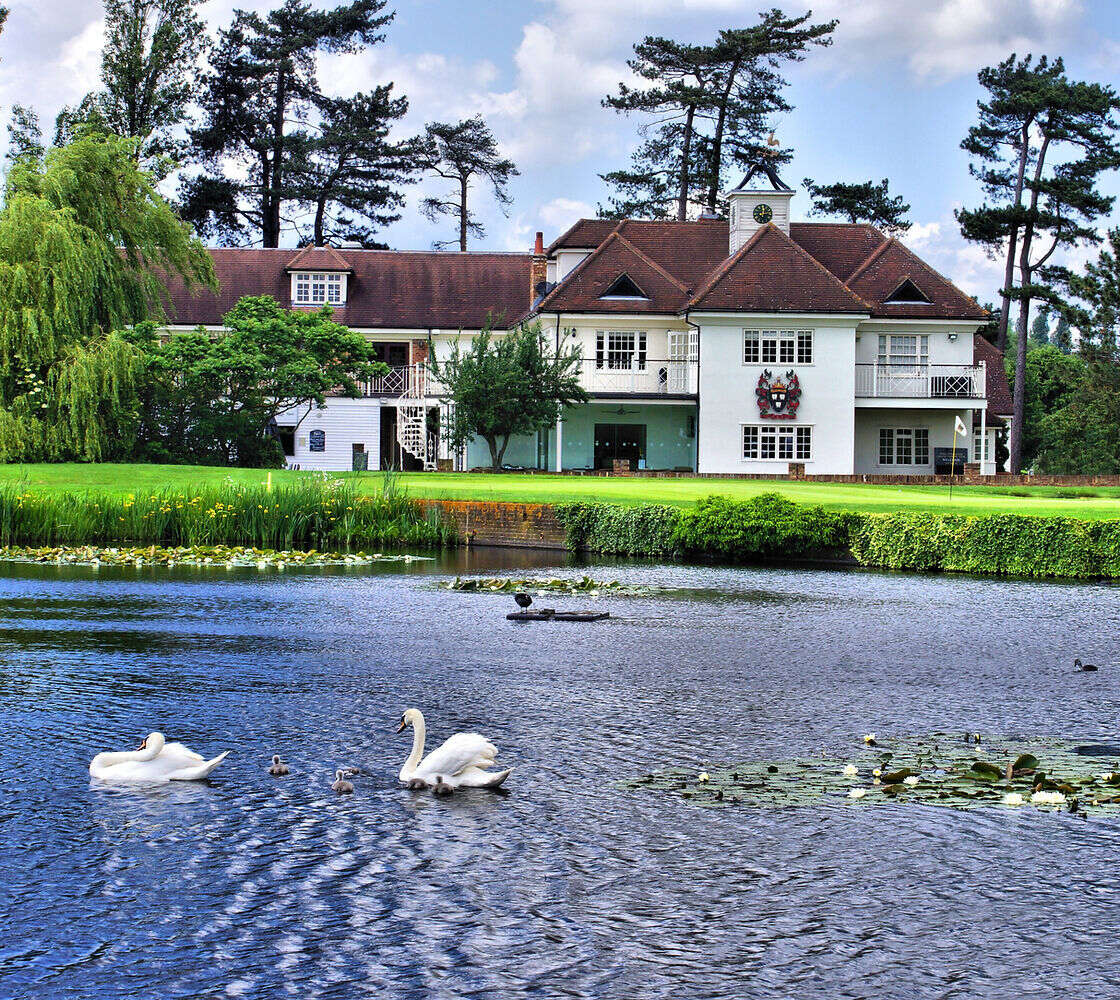 Woolston Manor Golf & Country Club