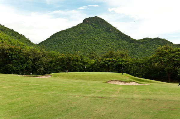 Yay Tagon Taung Golf Resort