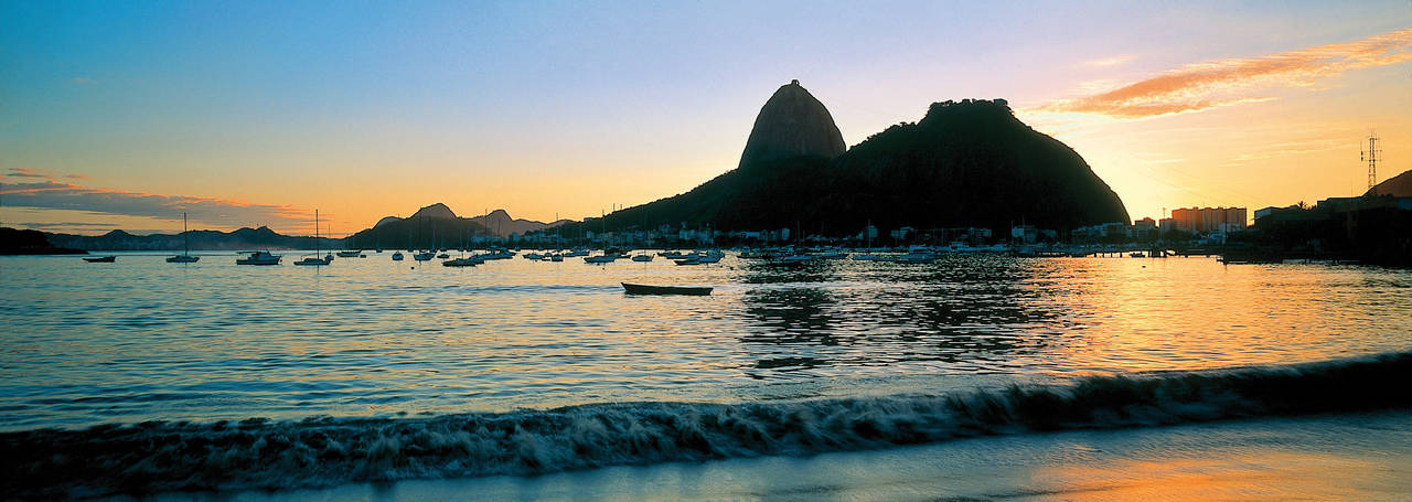 Golfurlaub in Brasilien (Blick auf den Zuckerhut in Rio de Janeiro)