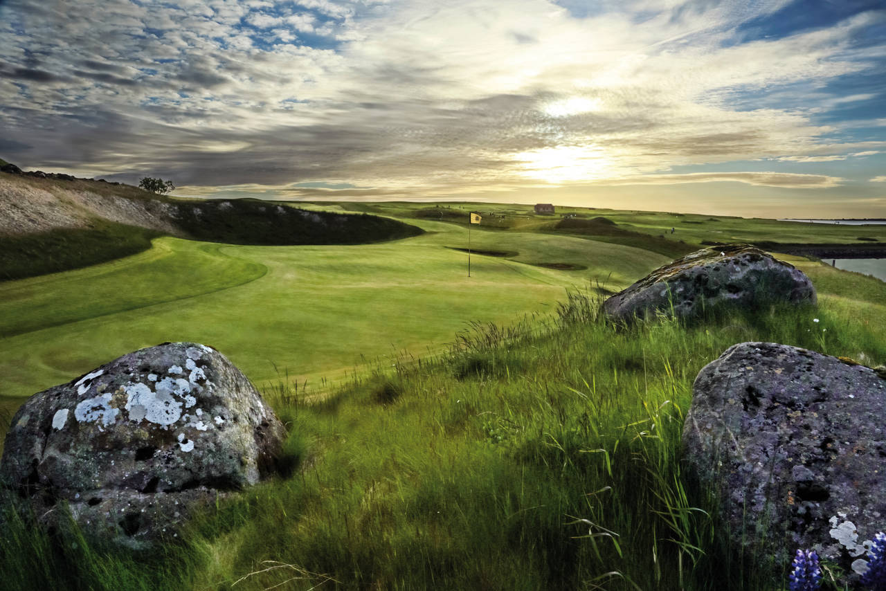 Golf Holidays in Islanda (Keilir Golf Course)