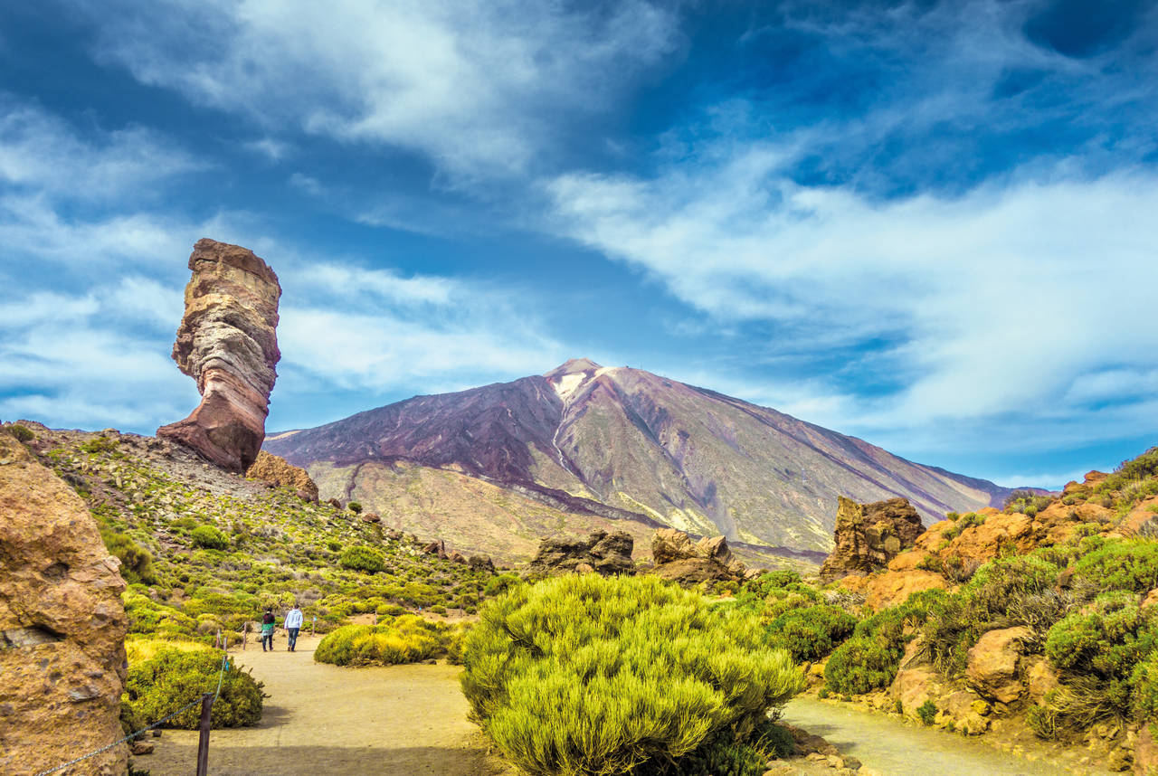 Golfurlaub auf Teneriffa (Roque Cinchado im Teide National Park)