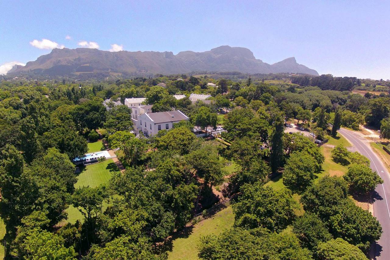 Alphen Boutique Hotel