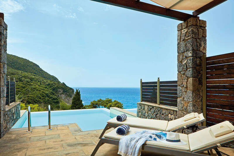 Deluxe Zimmer mit Pool