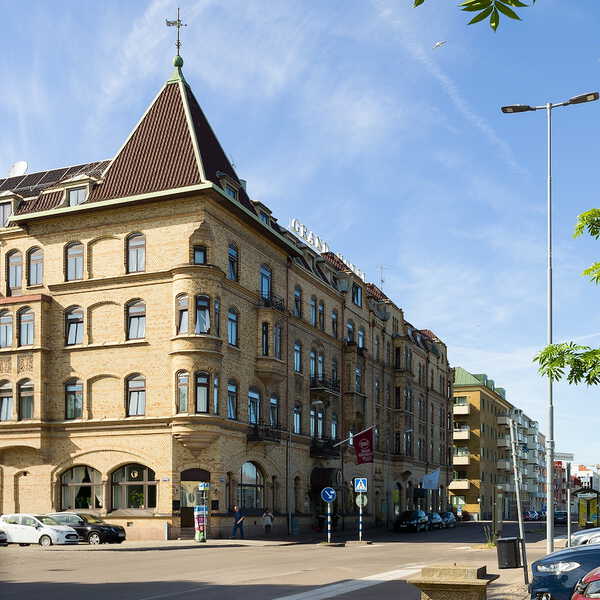 Best Western Plus Grand Hotel