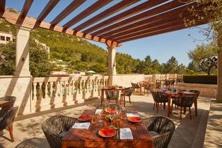 Ses Oliveres Restaurant