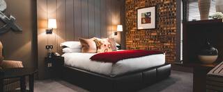 Signature Suite