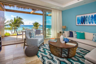 Beachfront Suite