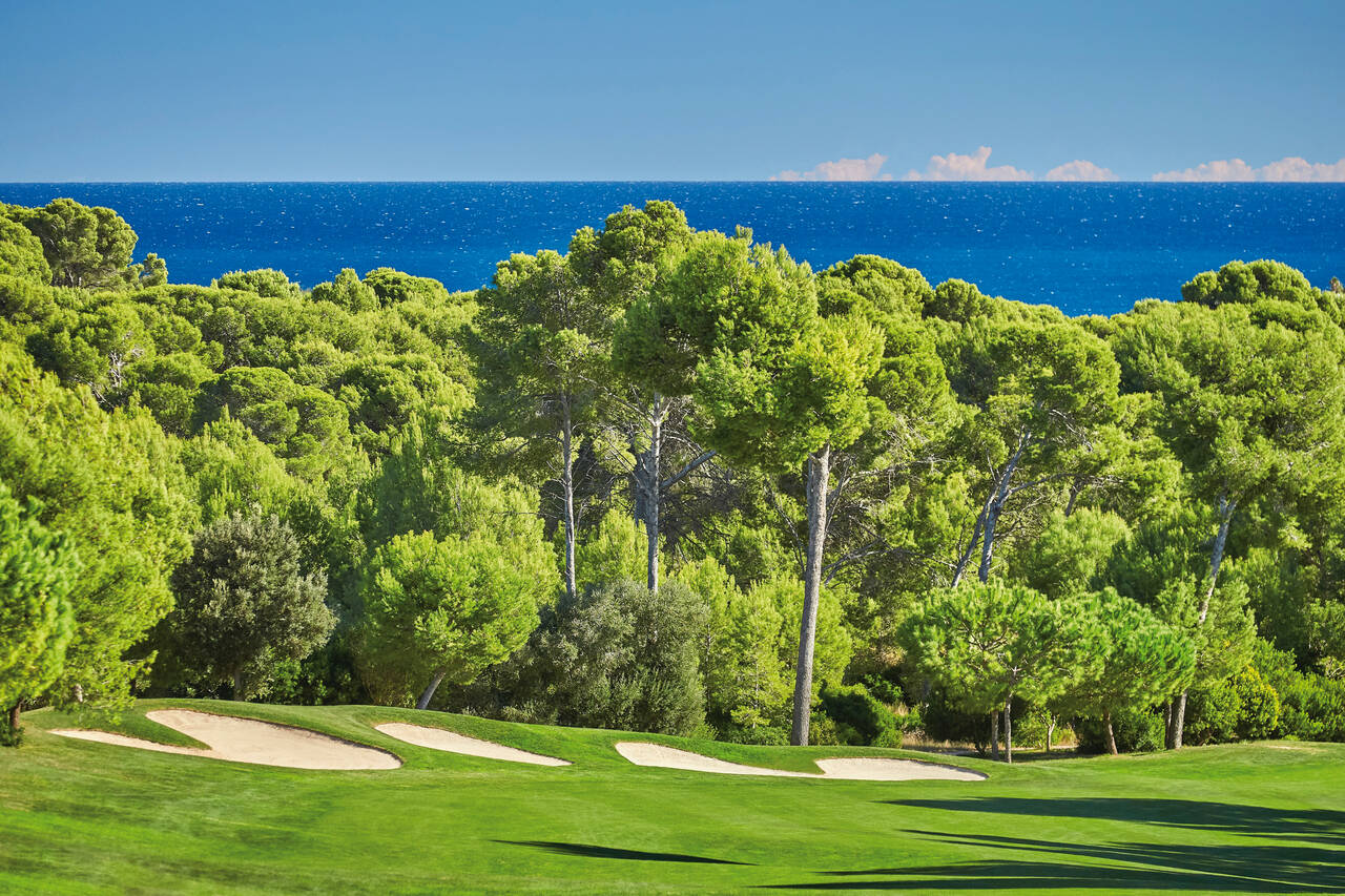 Infinitum, Hills Course