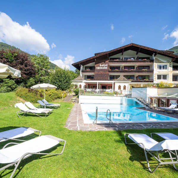 Hotel SONNALM