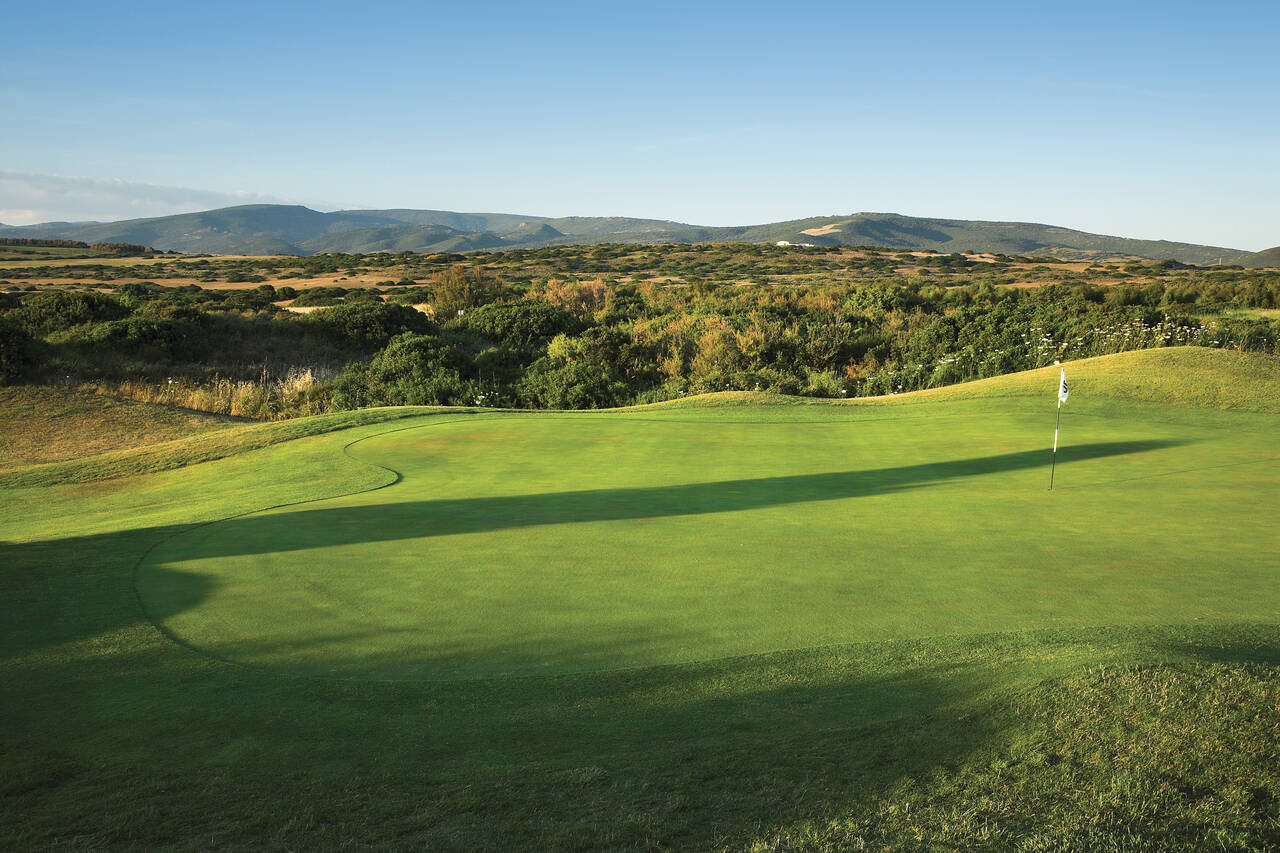 Is Arenas Golf & Country Club