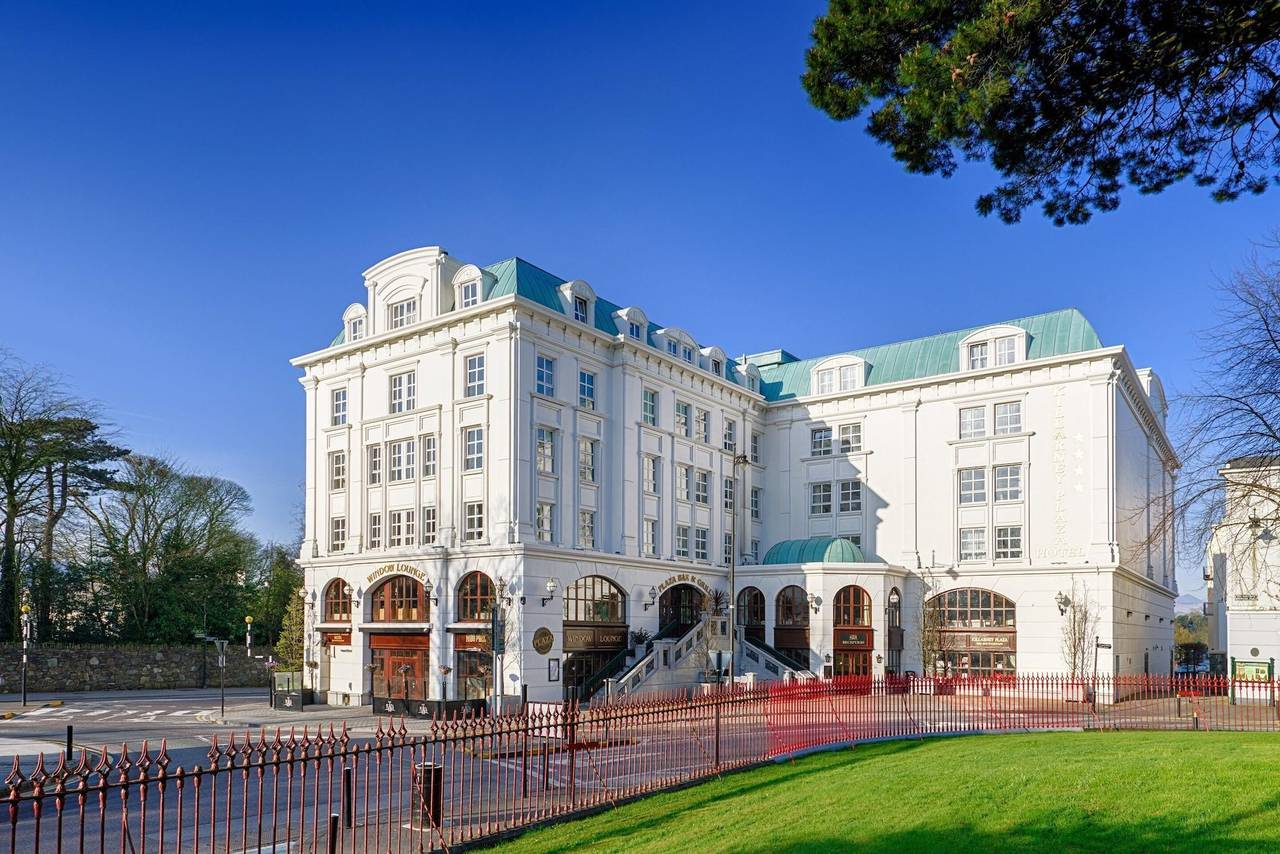 Killarney Plaza Hotel & Spa