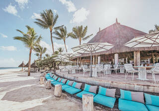 Le Morne Beach Bar