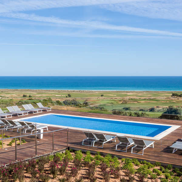 Palmares Beach House Hotel