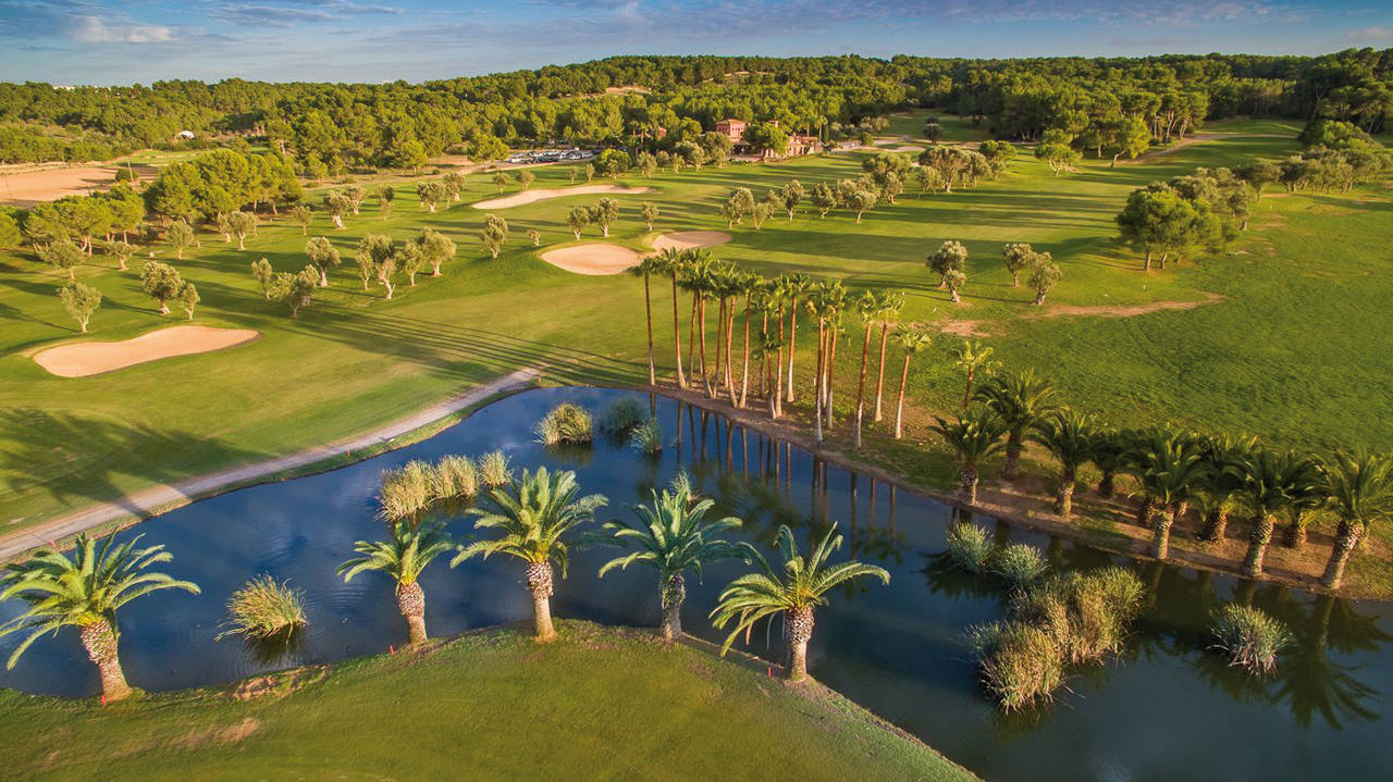 T Golf & Country Club Poniente