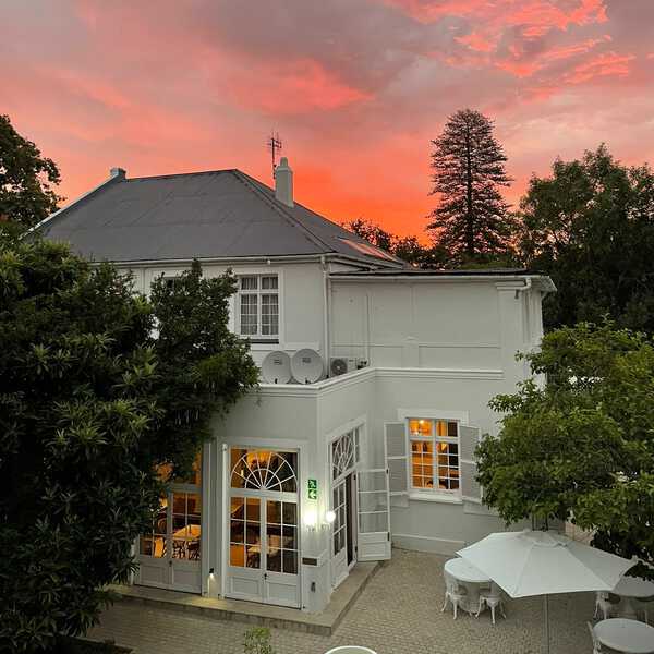 River Manor Boutique Hotel
