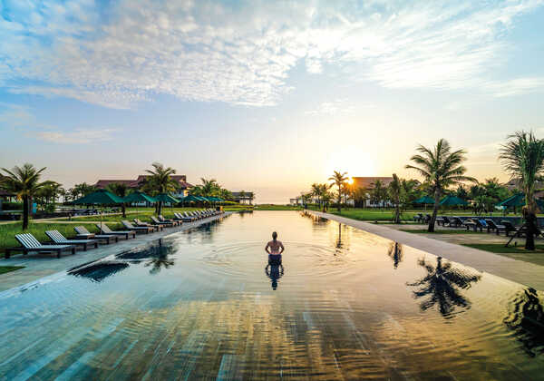 ROBINSON NAM HOI AN