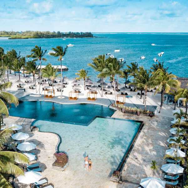 The Bay Club at Anahita