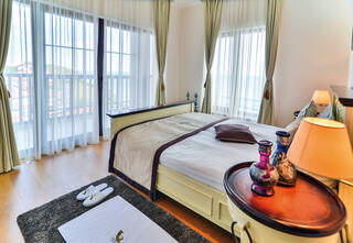 Marina Village Suite
